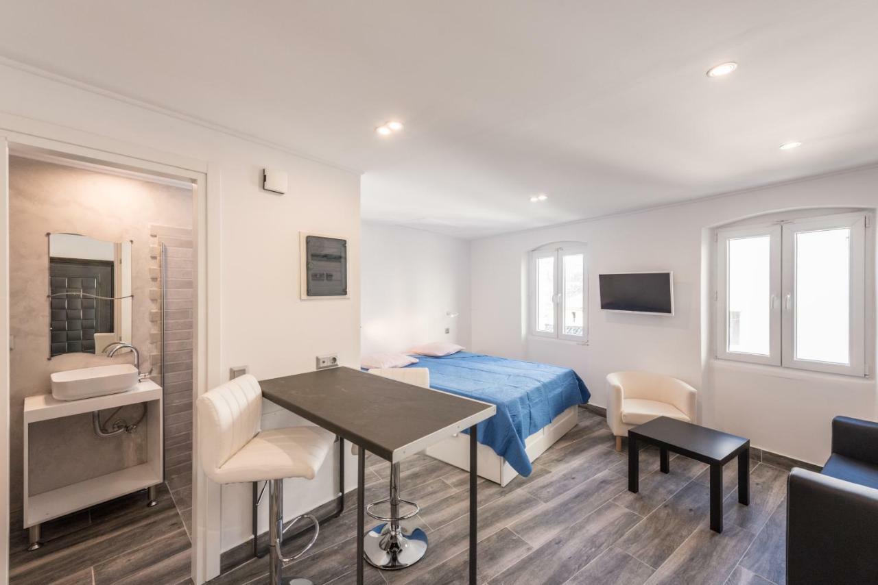 Corfu Downtown Suites Exteriér fotografie